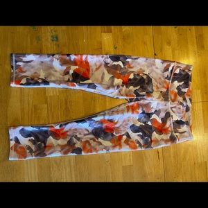 Fabletics Capri Legging